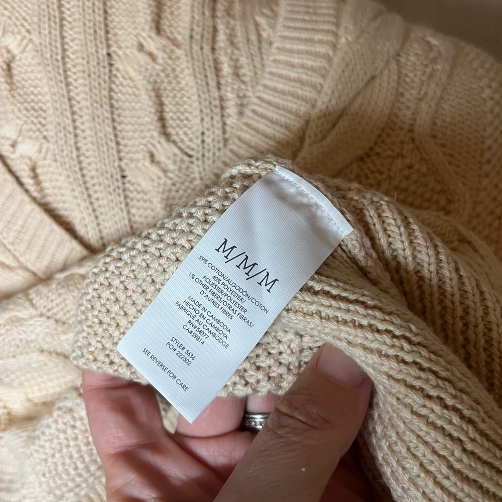 Cabi Cropped Cable Pullover Size Medium - image 6